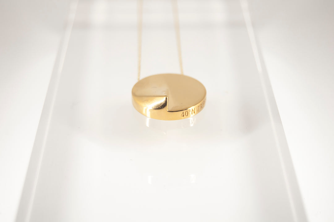 Heliodon Pendant in Gold