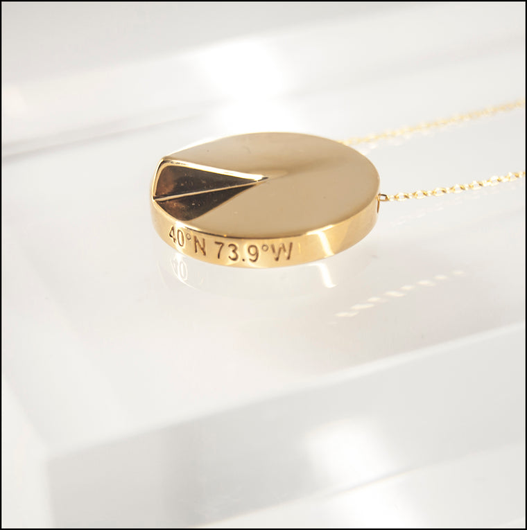 Heliodon Pendant in Gold